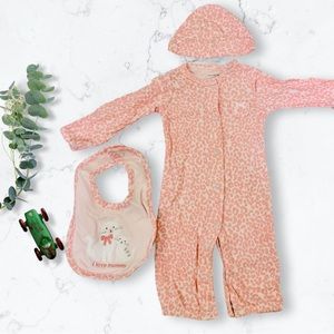 ⭐️3/$15 Carter’s | size NB cute peach leopard jumper with bib/hat.